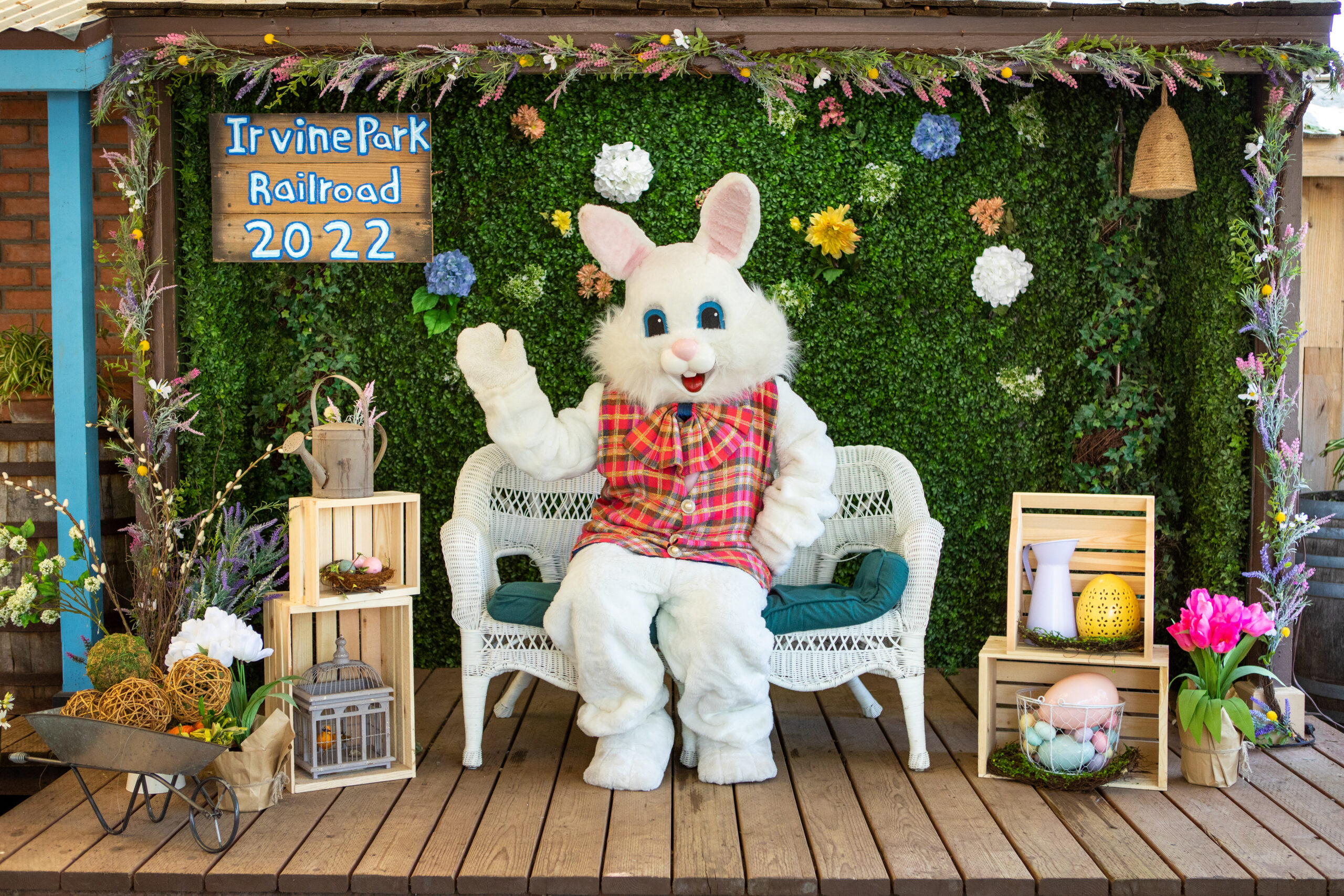 Meet the Easter Bunny at Irvine Park Railroad